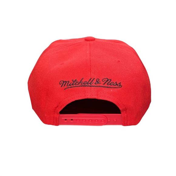 NEW MITCHELL & NESS men's nba chicago bulls core basic snapback cap in red - Picture 2 of 2